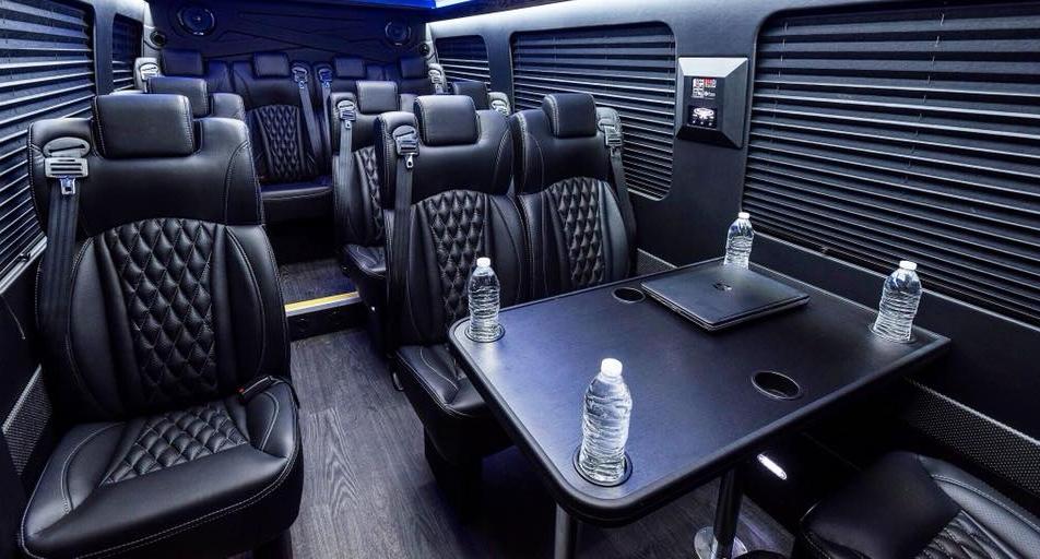 Private Charter Group Luxury Executive Vehicle Front